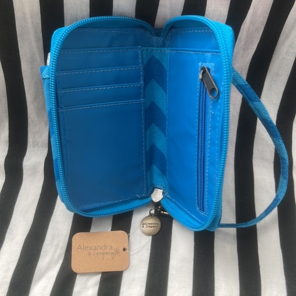 Alexandra & Company wrist wallet - Picture 2 of 3